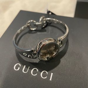 NWT Gucci Bangle Bracelet Watch Small Guccisma Silver Designer